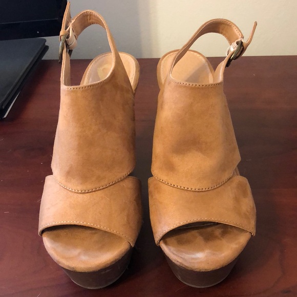 🔥AWESOME Clogs!!! - Picture 2 of 4